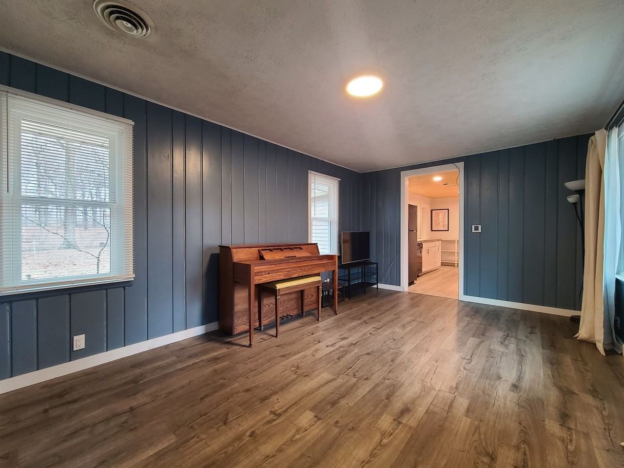 5603 Interlochen Rd - Photo 3 of 25