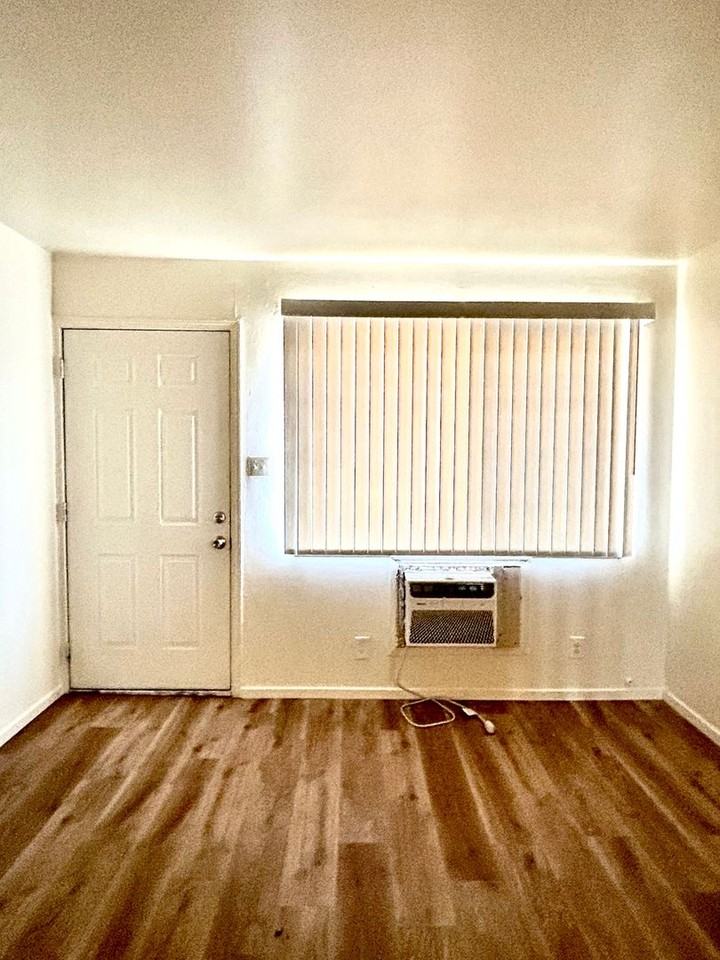 Northstar Apartments - Photo 3 of 10