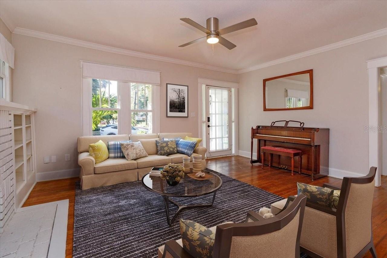 1001 E Jefferson St - Photo 4 of 16