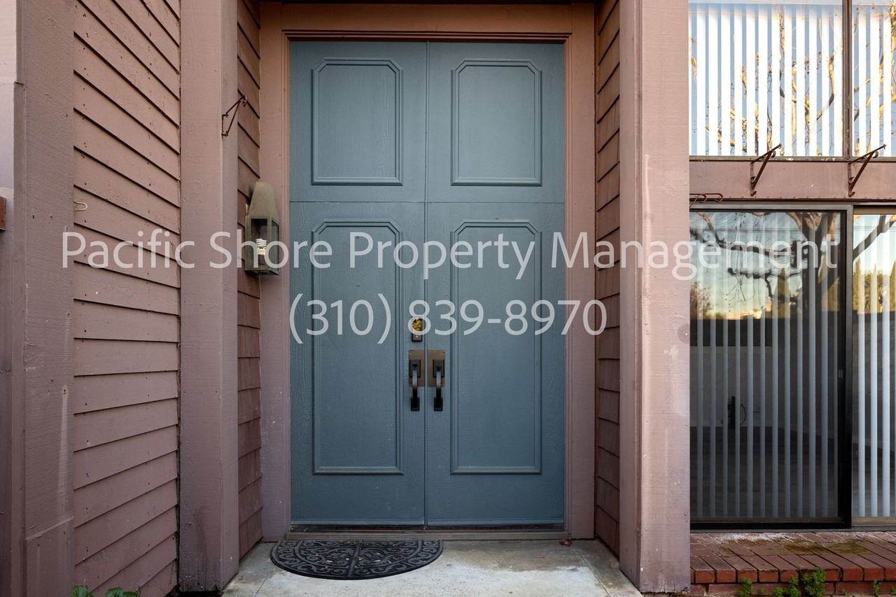 4631 Alla Rd #8 - Photo 5 of 31