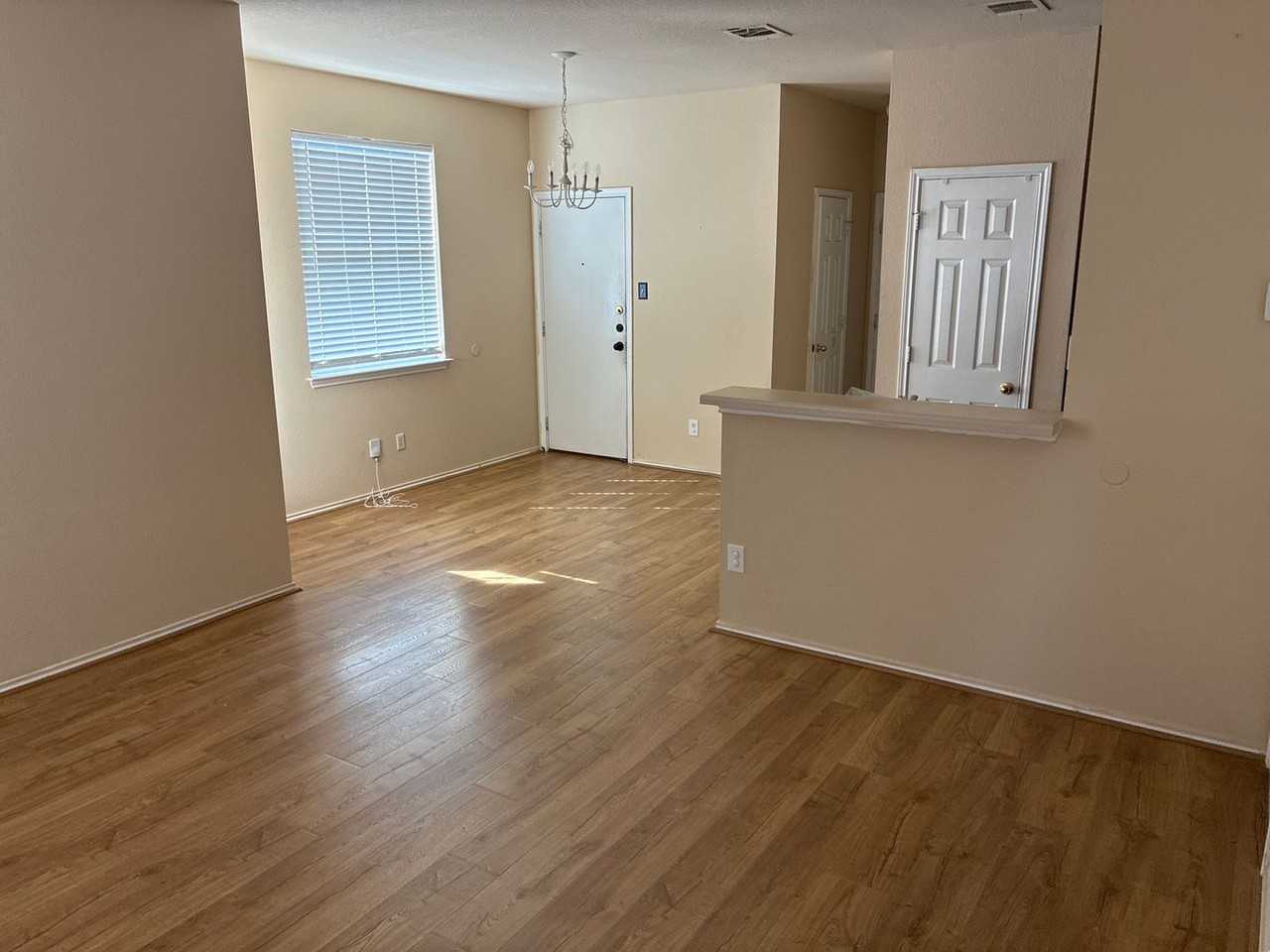 13720 Harris Ridge Blvd - Photo 5 of 15