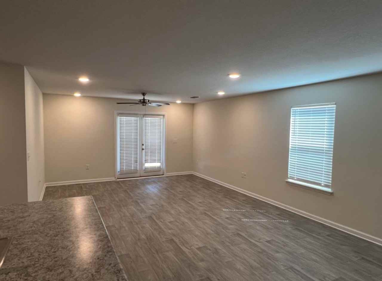 585 Earl Godwin Rd - Photo 2 of 13