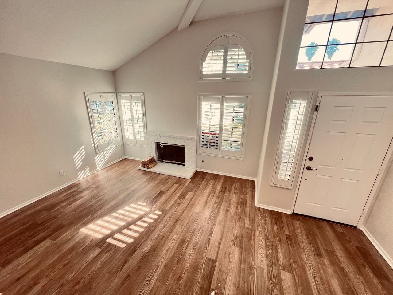 4996 Wildwood Dr - Photo 6 of 28