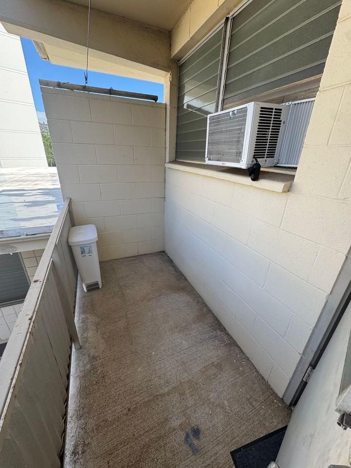 2765 Kapiolani Blvd #308 - Photo 5 of 15