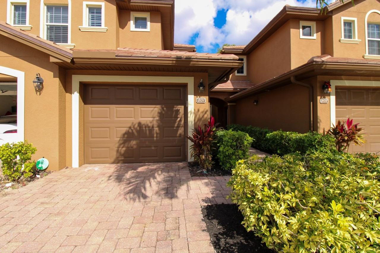 6657 Alden Woods Cir #201 - Photo 2 of 44