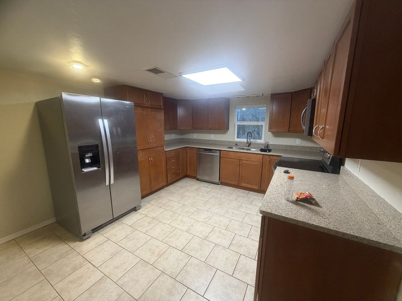 315 N Maple St - Photo 5 of 17