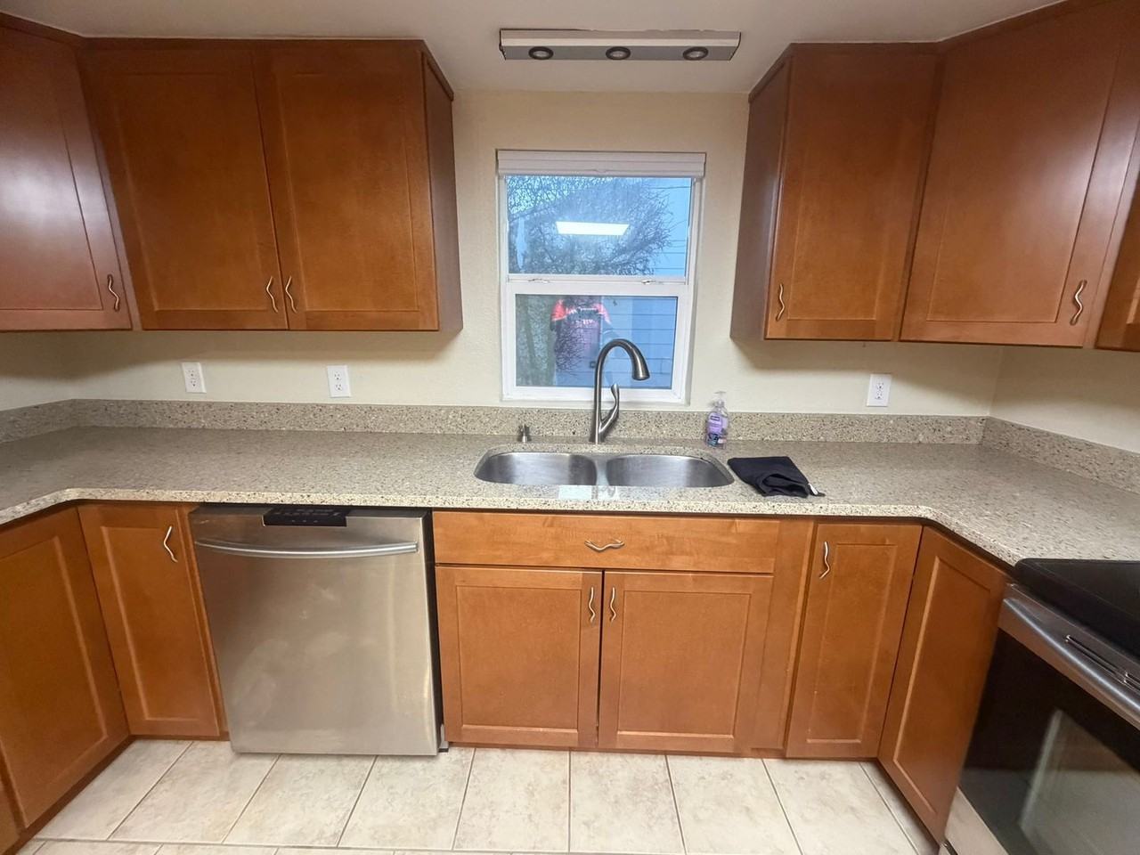 315 N Maple St - Photo 6 of 17