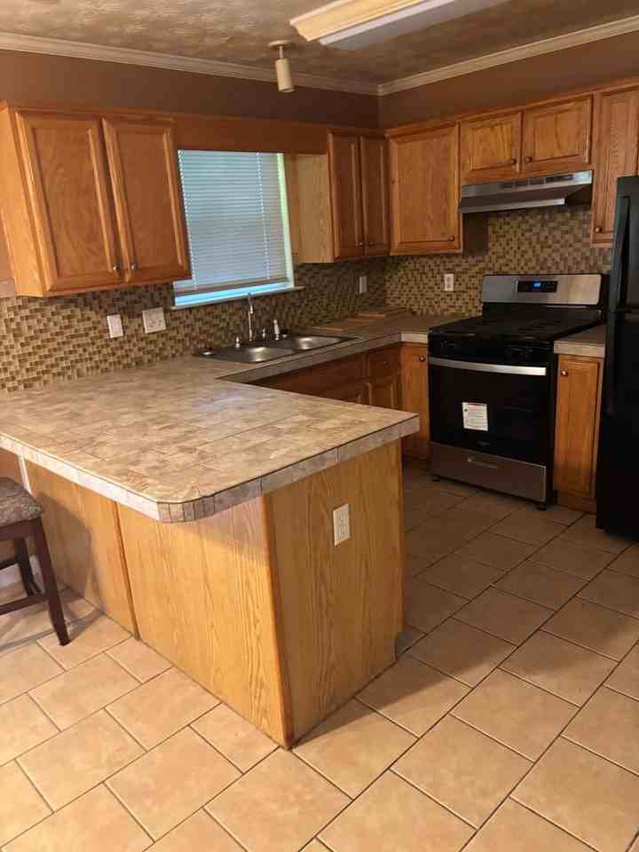 2987 Fields Dr - Photo 3 of 12