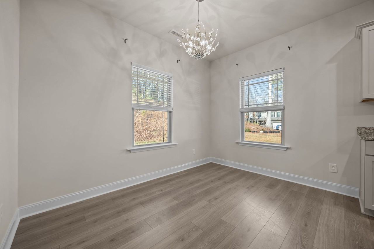 75 Rolling Waters Ct - Photo 6 of 50