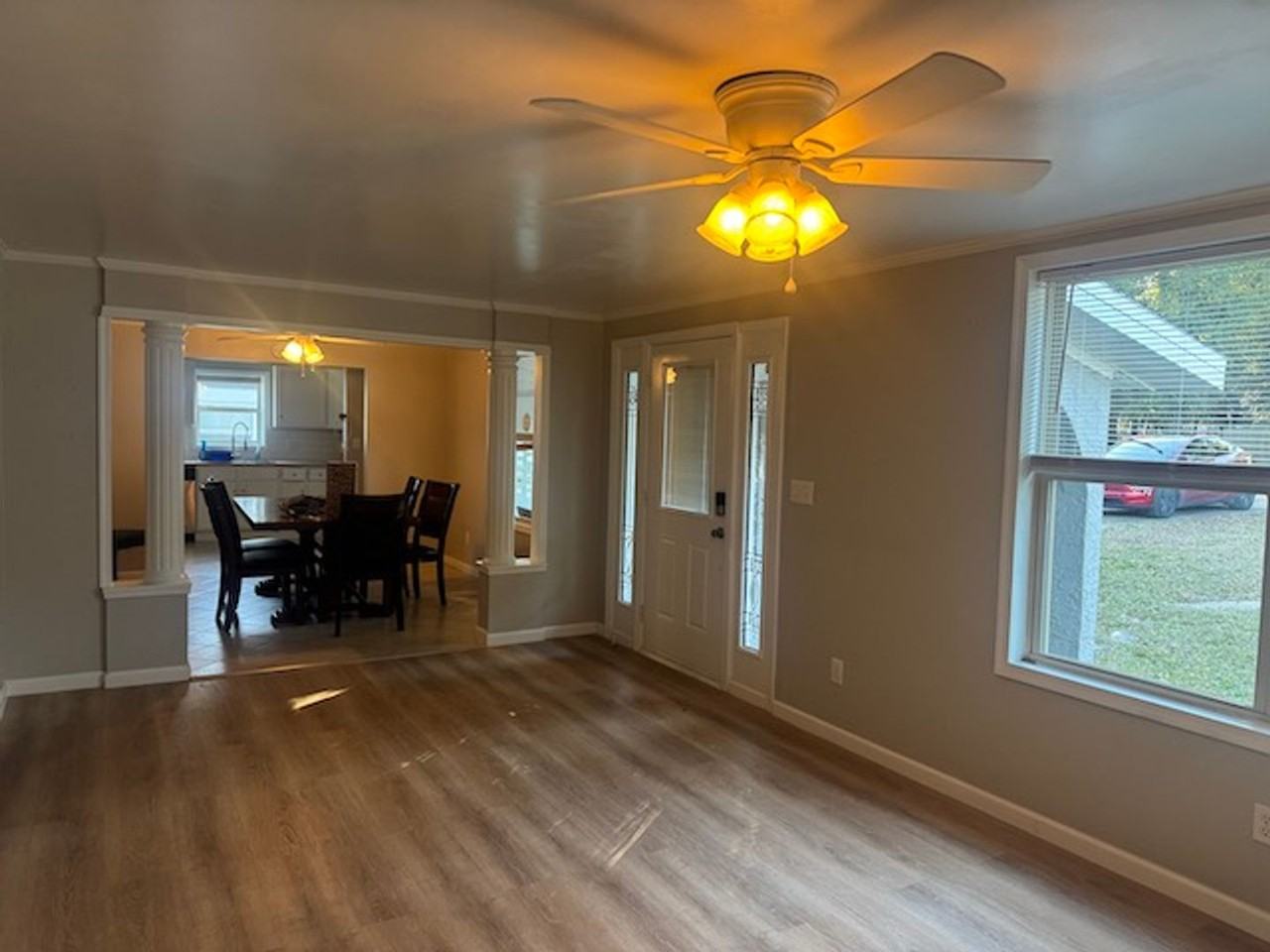 1525 S Pearl St - Photo 3 of 23