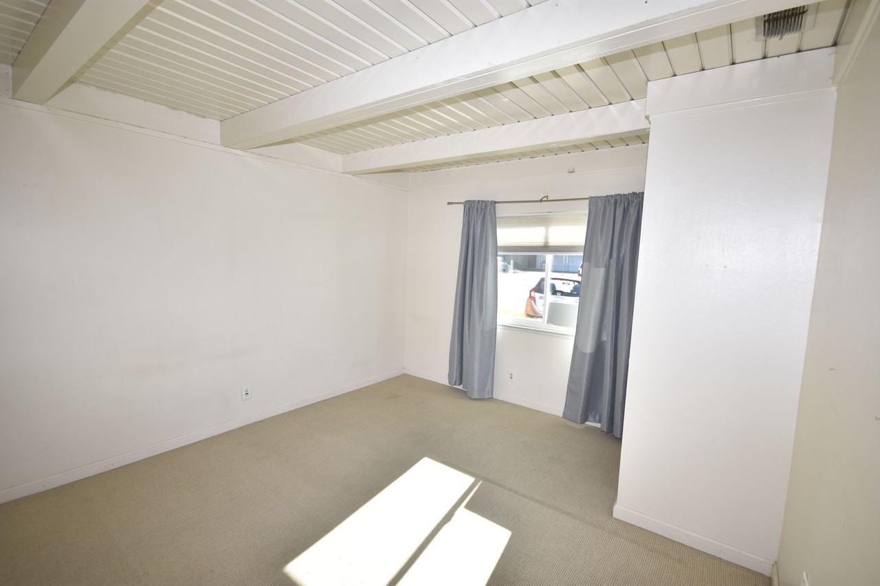 2305 Cottage Way - Photo 3 of 13