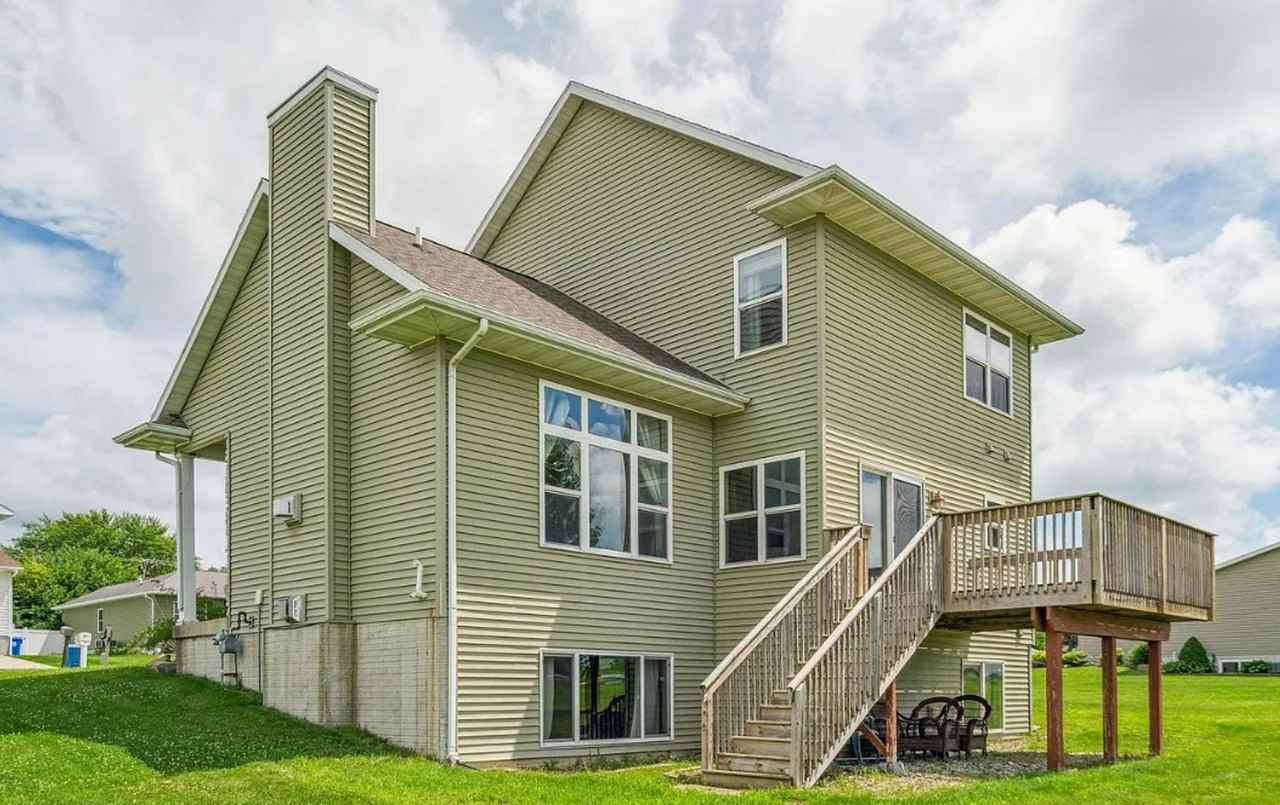 5508 Summerland Dr - Photo 2 of 31