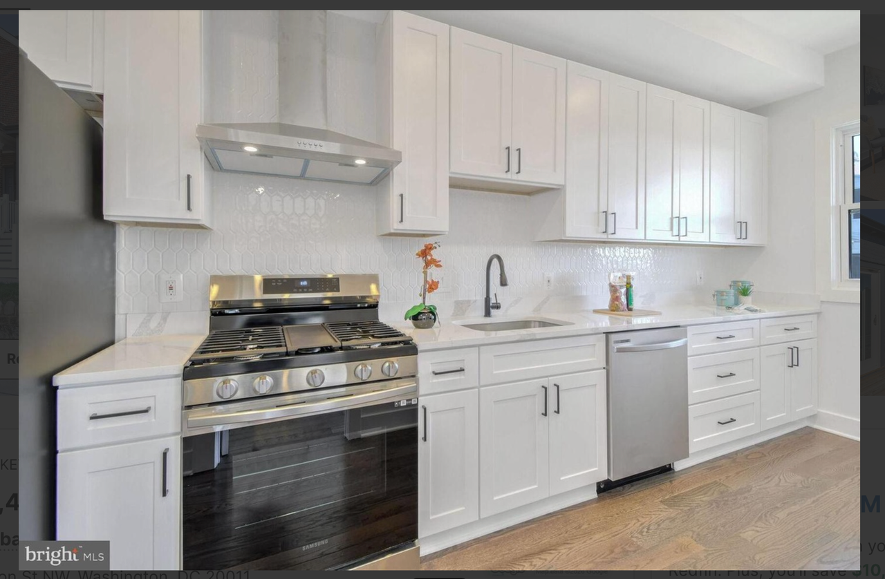 134 Madison St Nw - Photo 6 of 23