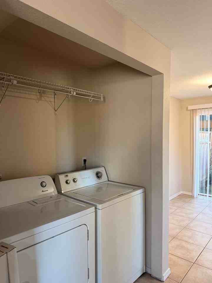 1514 Daniels St - Photo 5 of 16