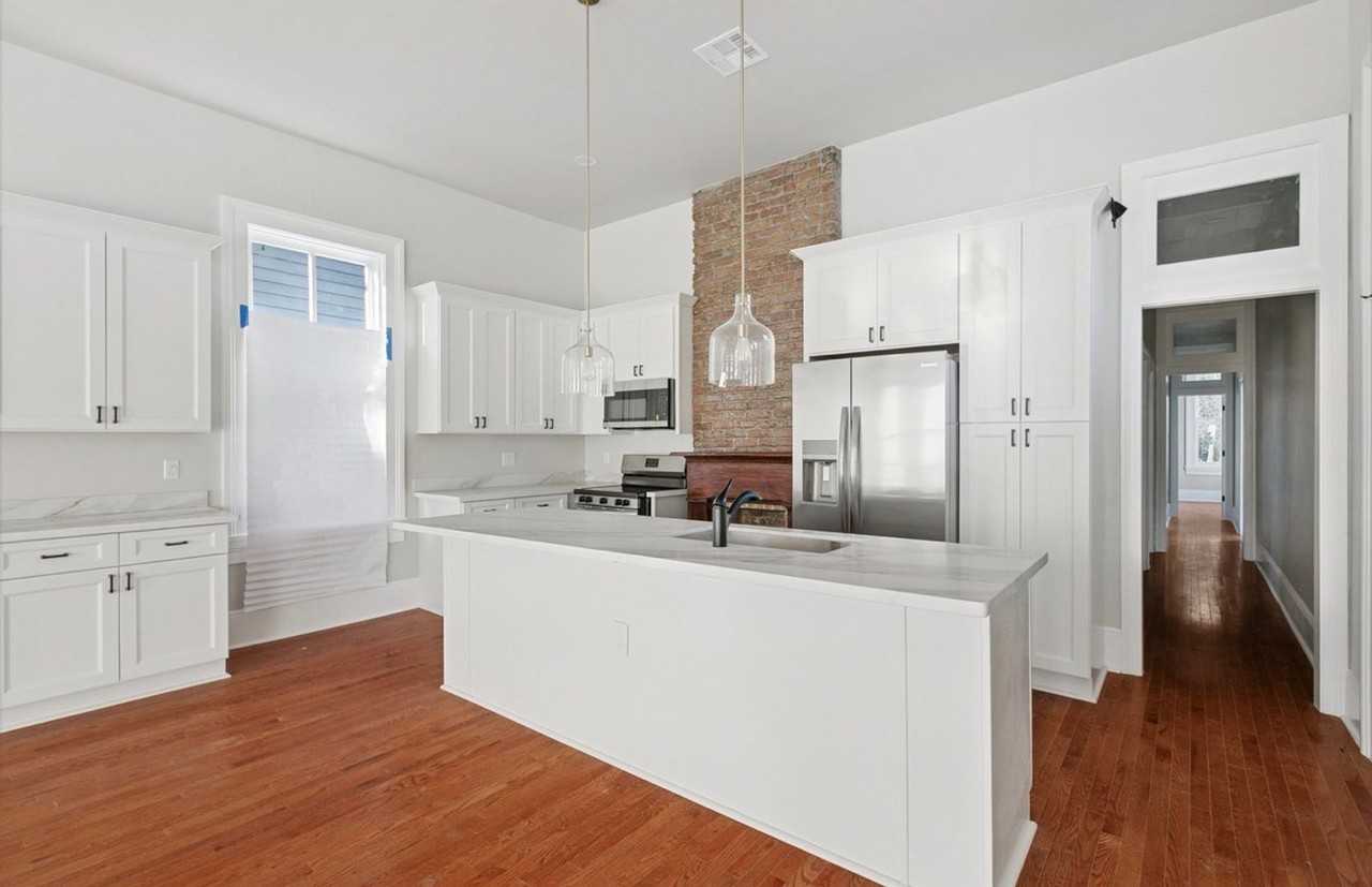 2025 Dumaine St - Photo 5 of 17