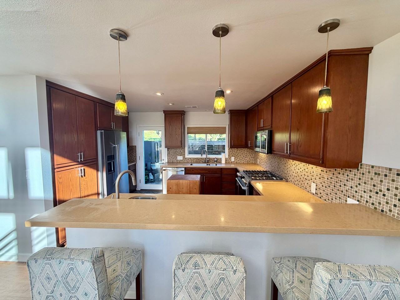 2832 Ingleside Dr - Photo 6 of 20