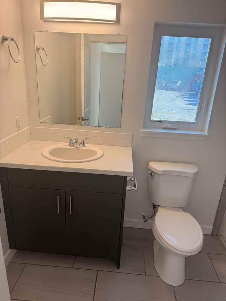 TFSC-B1714 - Photo 7 of 19