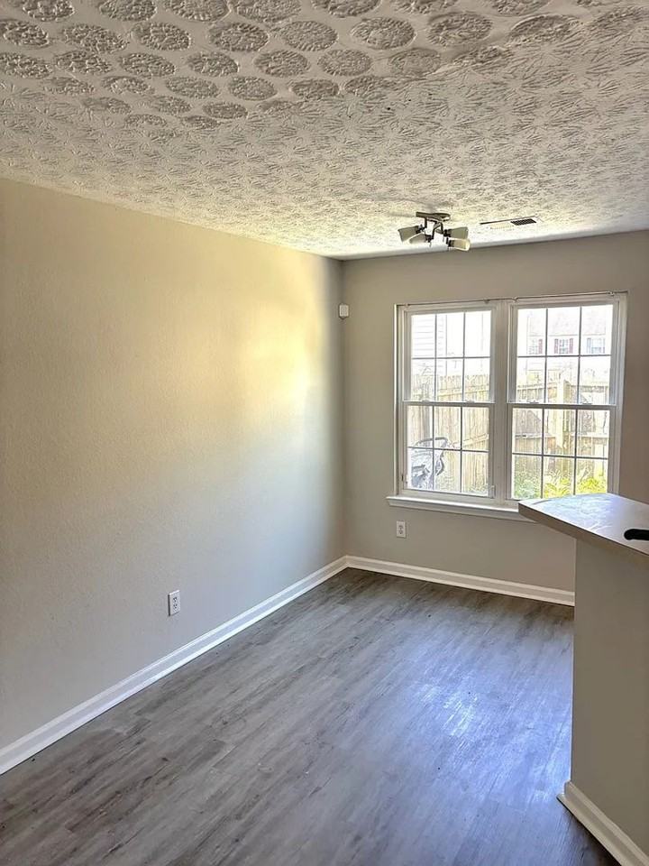 1956 Shawn Wayne Cir Se - Photo 5 of 9