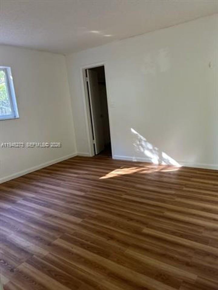 17330 Sw 109th Ave #17330 - Photo 5 of 14