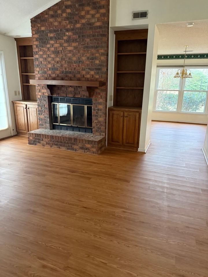 2372 Brandt Vlg - Photo 3 of 22