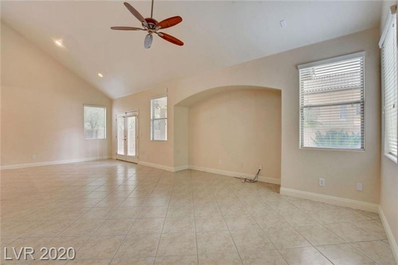 11232 Piazzale St - Photo 6 of 27