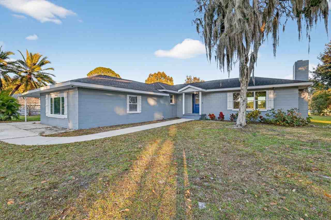 15821 Wilson Parrish Rd - Photo 2 of 40