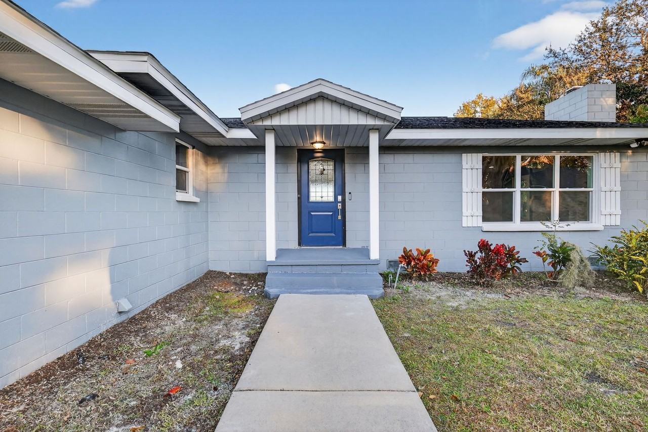 15821 Wilson Parrish Rd - Photo 3 of 40