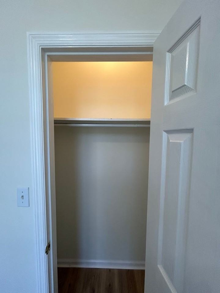 1832 Fulmer Rd - Photo 4 of 11