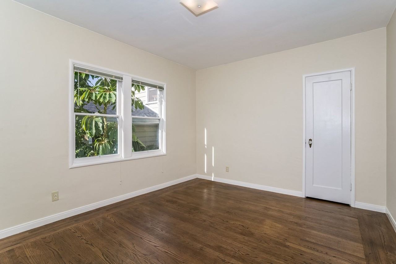 2432 Webb Ave #A - Photo 4 of 9