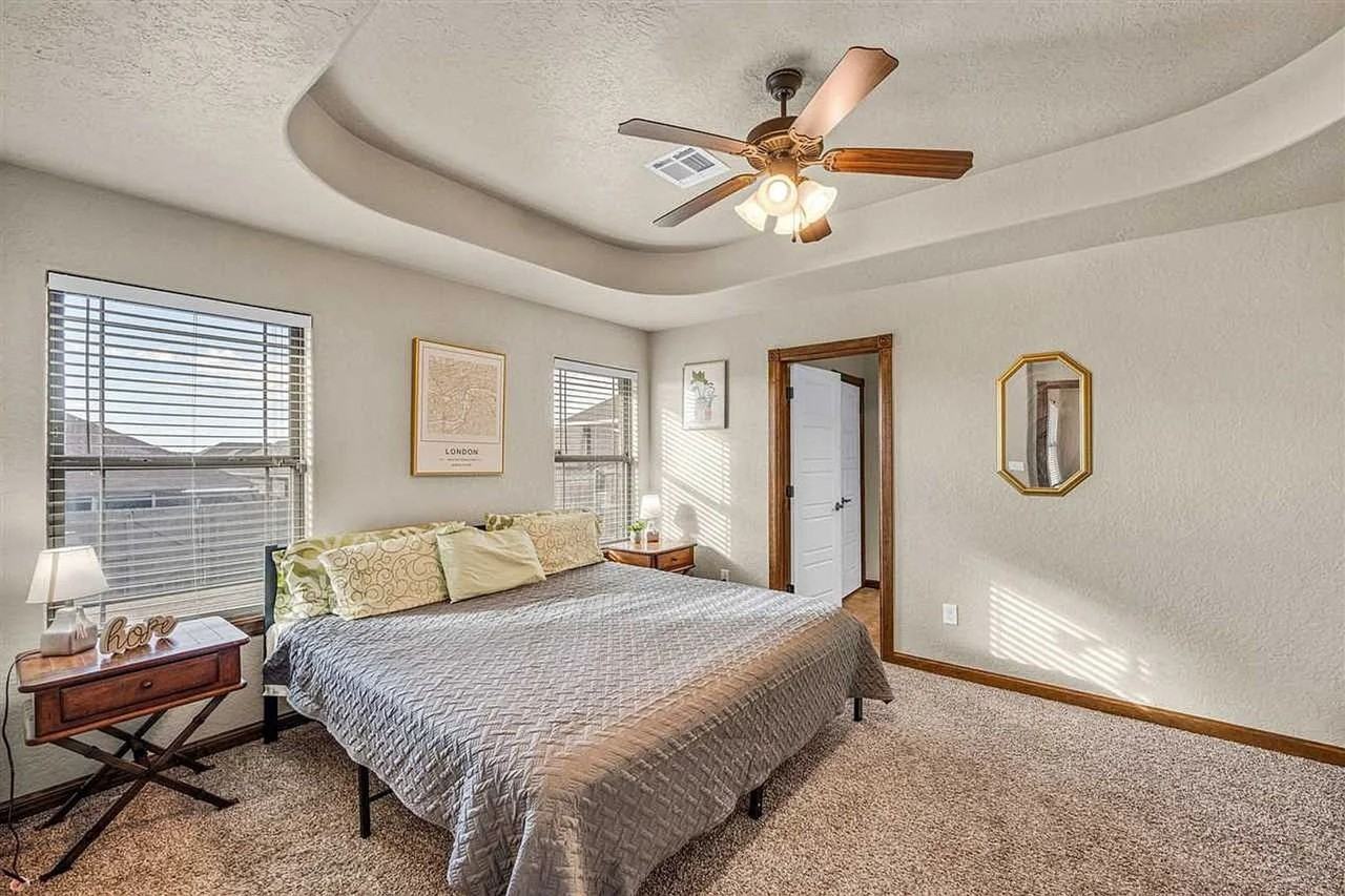 2307 Sw Rolling Hills Pl - Photo 6 of 17