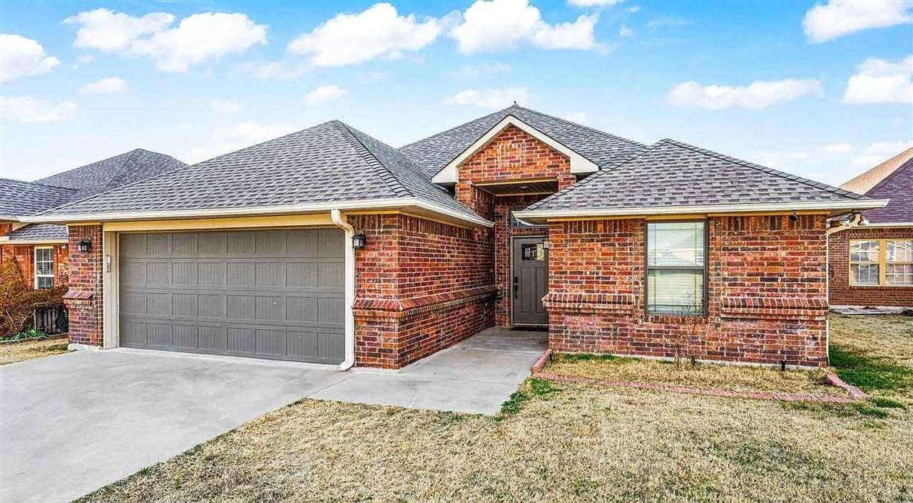 2307 Sw Rolling Hills Pl - Photo 7 of 17