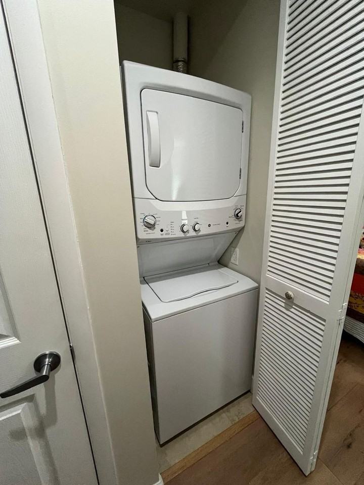 1300 Ponce De Leon Blvd - Photo 2 of 48