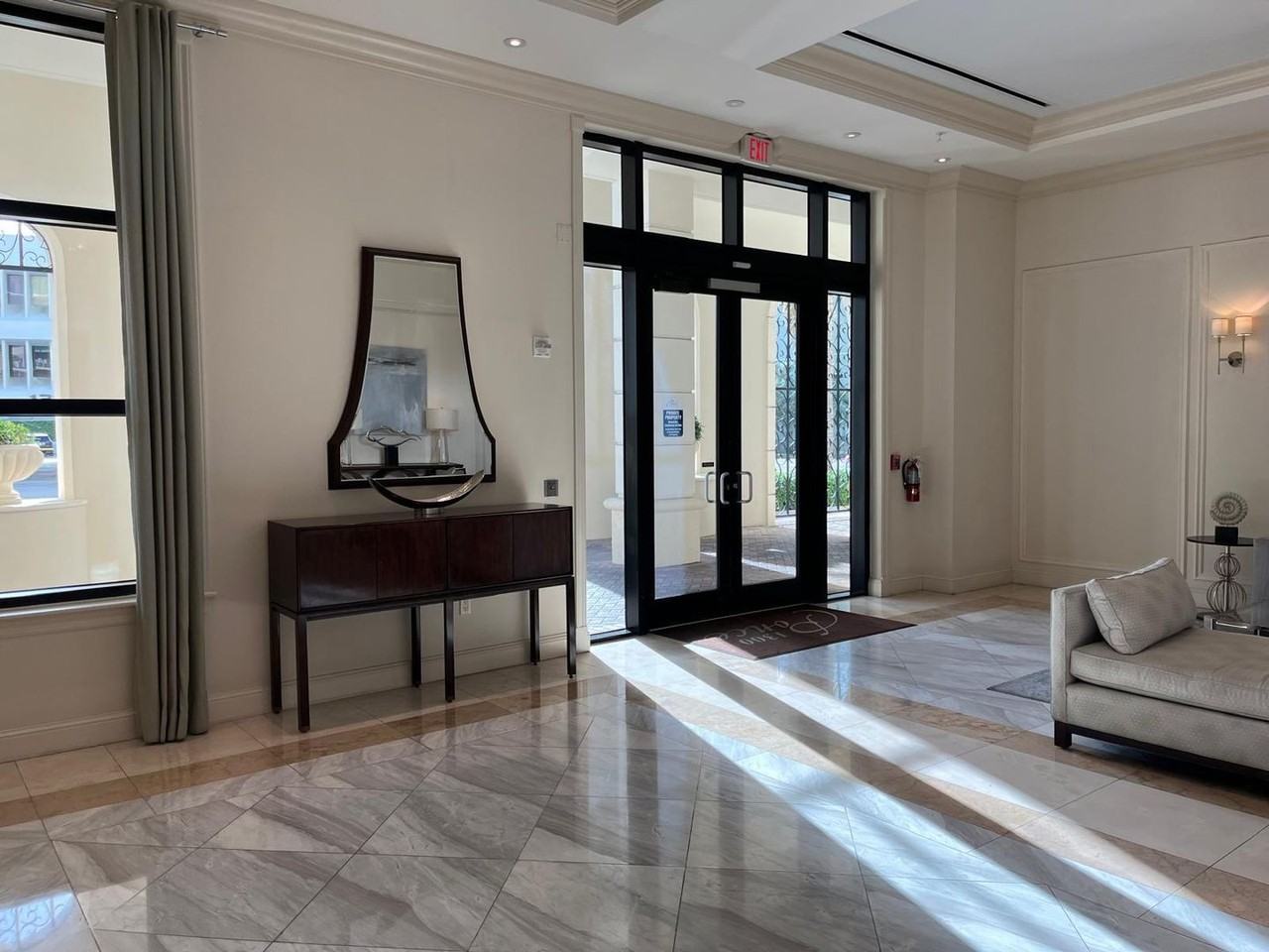 1300 Ponce De Leon Blvd - Photo 5 of 48