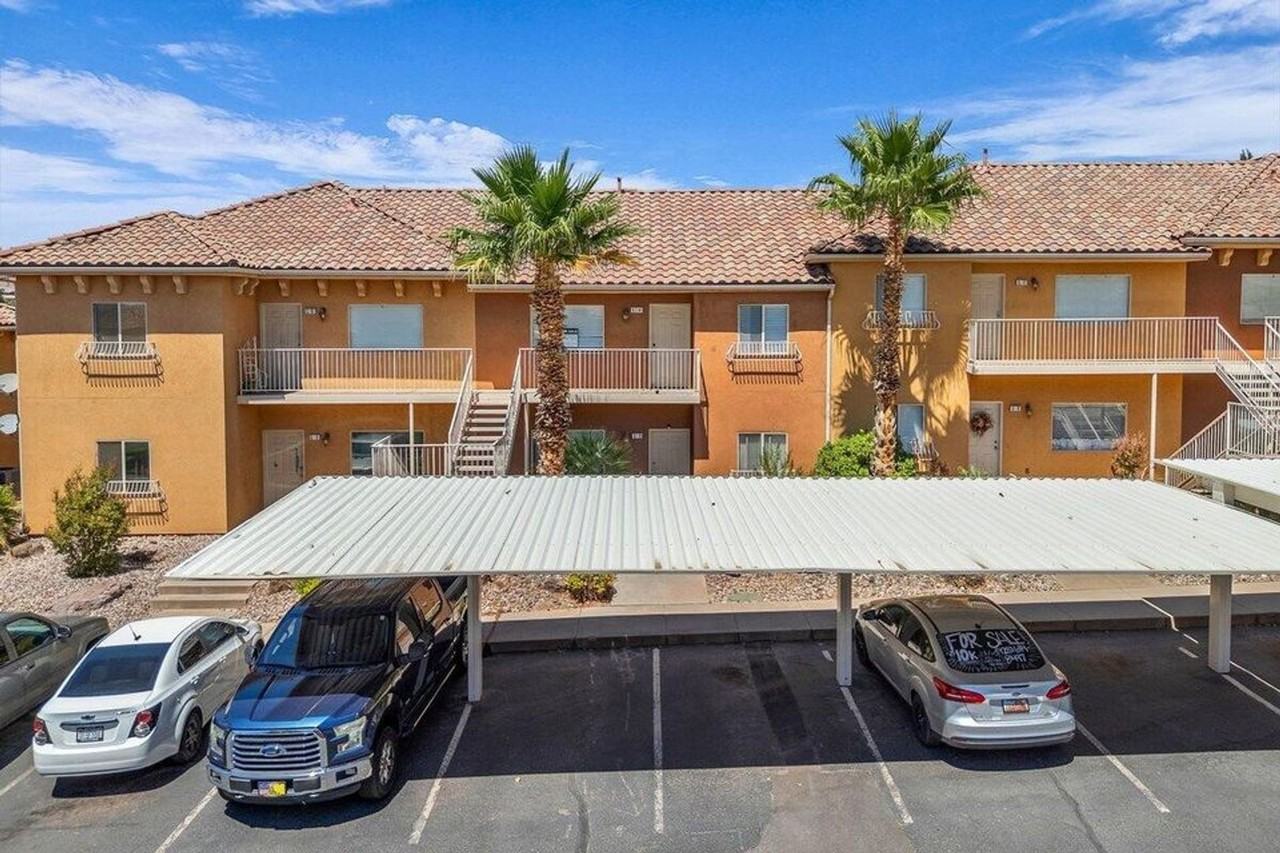 700 N Main St #L6 - Photo 2 of 22