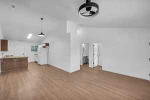 featured image of 700 N Main St #L6