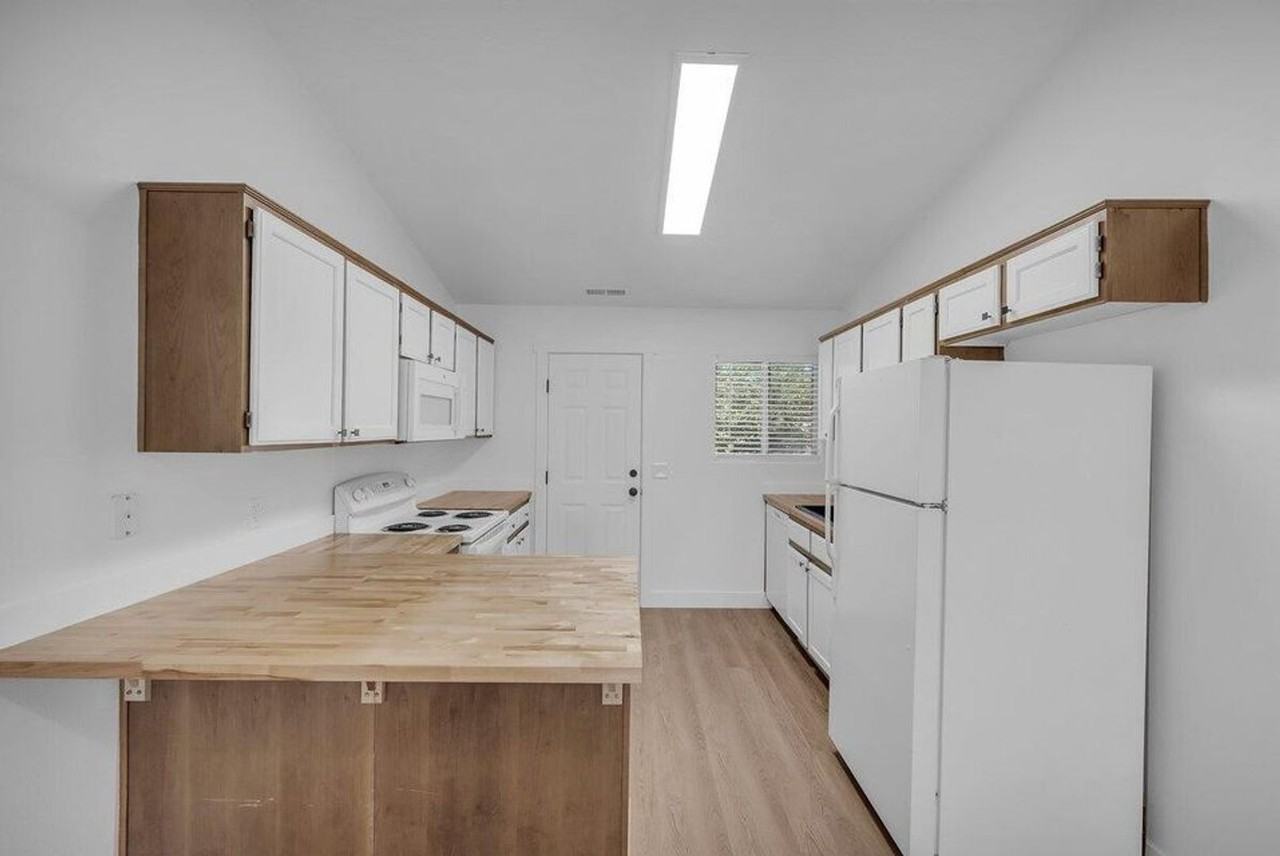 700 N Main St #L6 - Photo 4 of 22