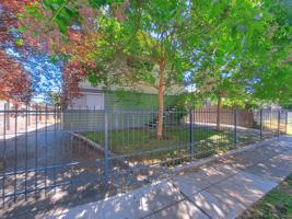 featured image of 122 N College Ave