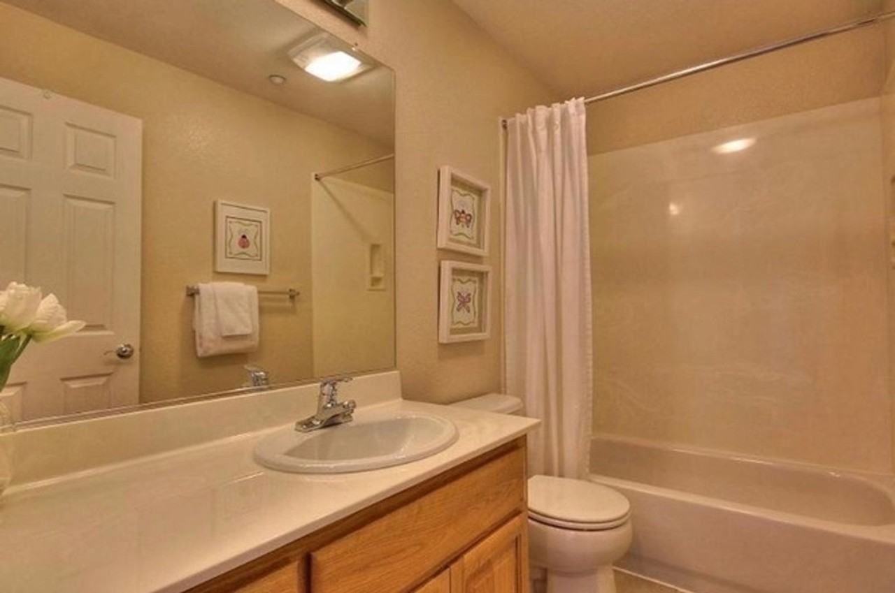 4512 Billings Cir - Photo 3 of 6