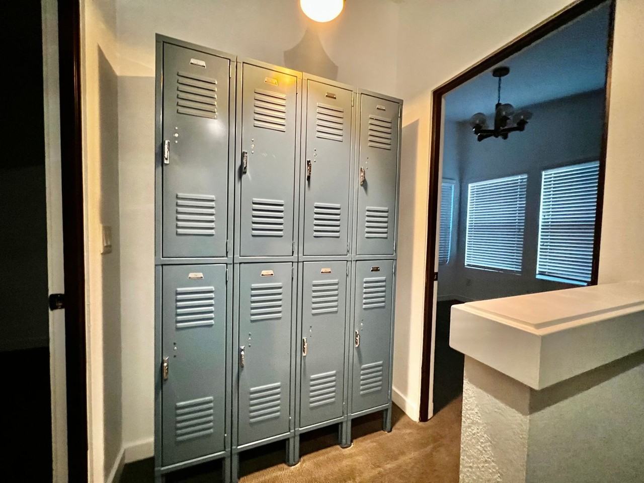 4303 Se Division St - Photo 6 of 13