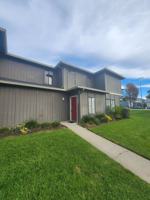 featured image of 1767 Manhattan Ave