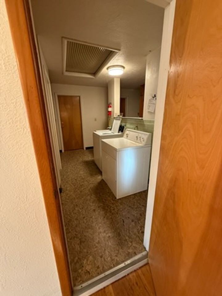 Maple Leaf Court - Photo 6 of 18