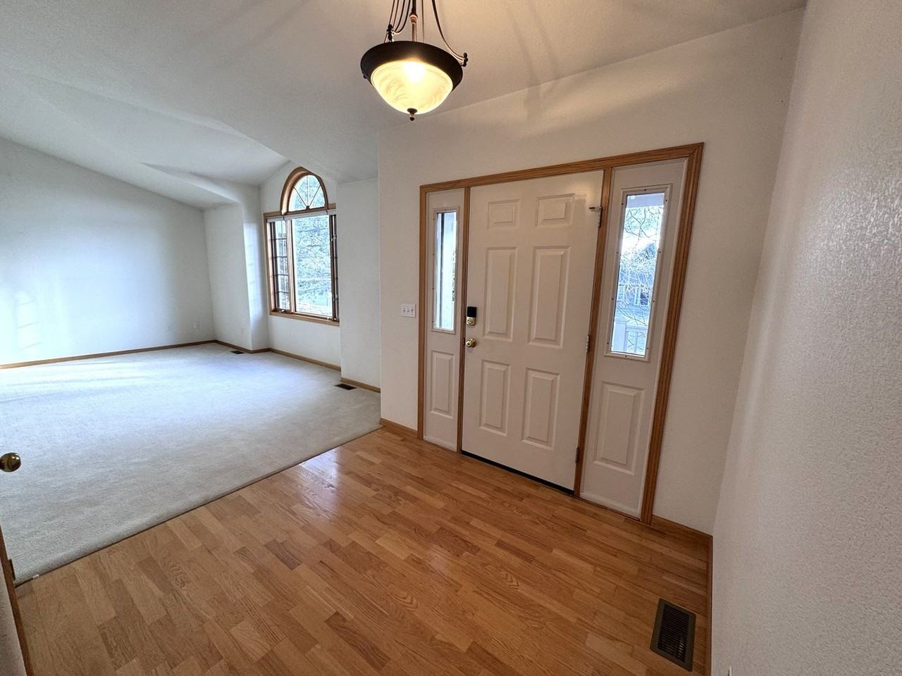 4041 Pine Cove Rd - Photo 2 of 23