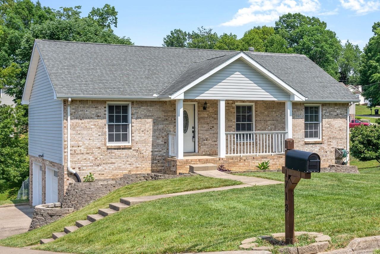 1713 Thistlewood Dr - Photo 3 of 29