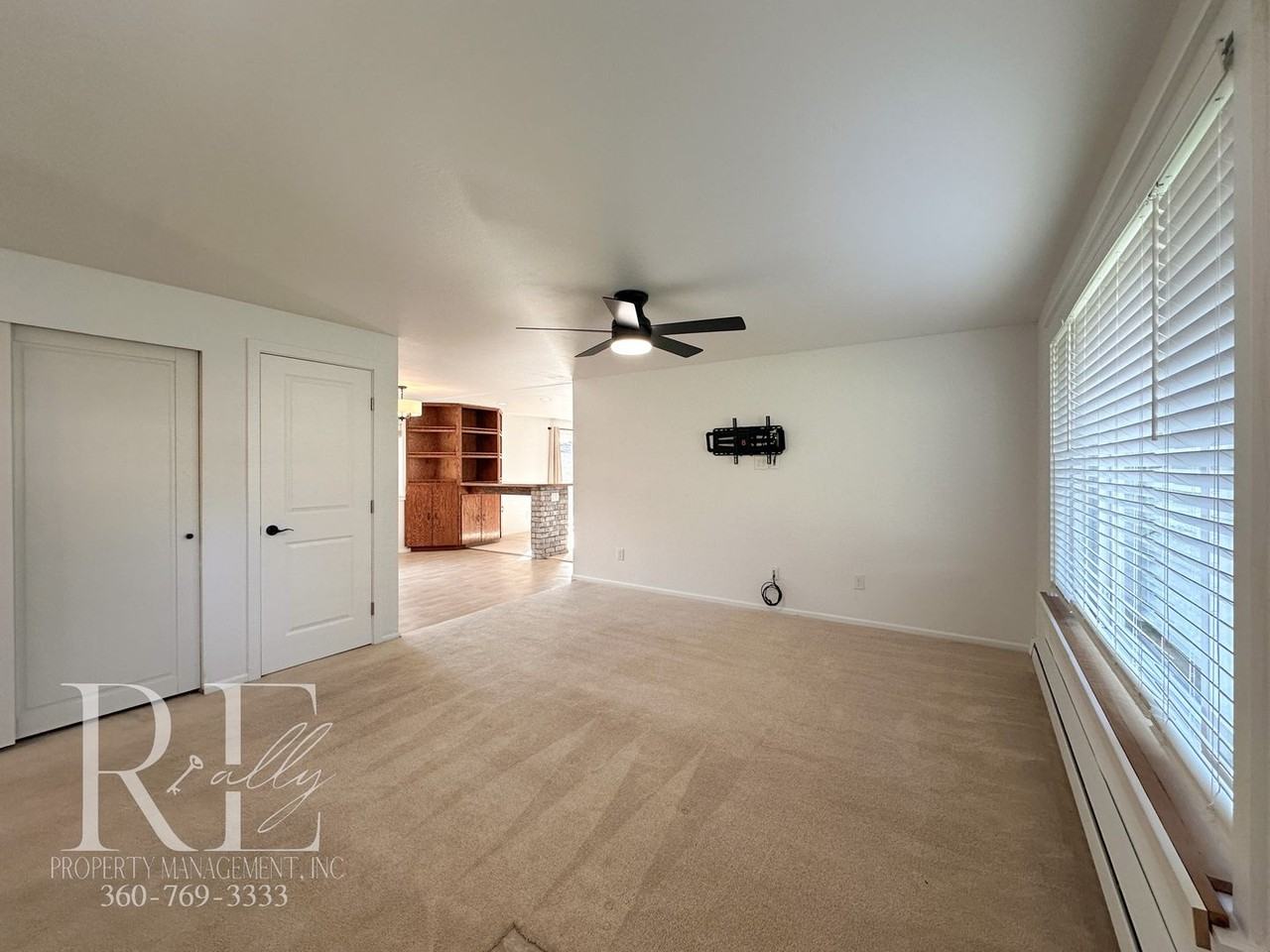 6720 Helena Dr Ne - Photo 3 of 25