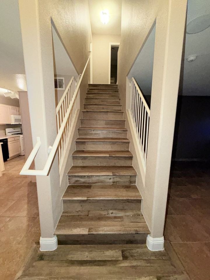 456 Temple Canyon Pl - Photo 3 of 30