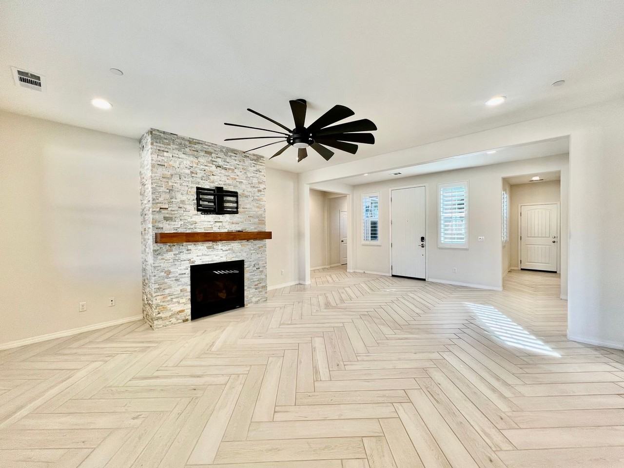 79896 Via Tapis - Photo 5 of 41