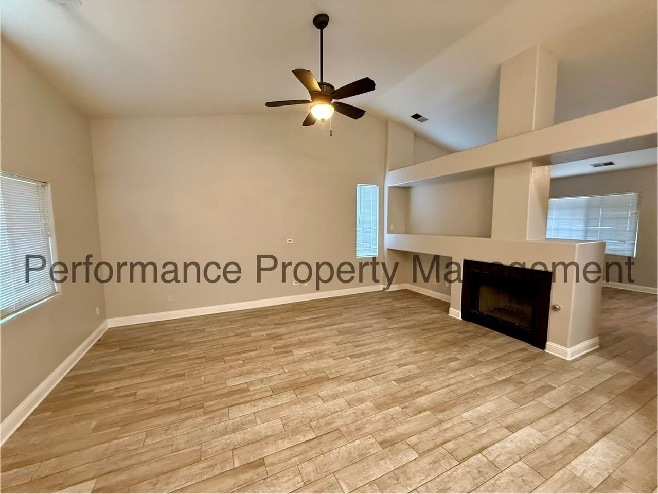 3809 Burnaby Dr - Photo 3 of 22