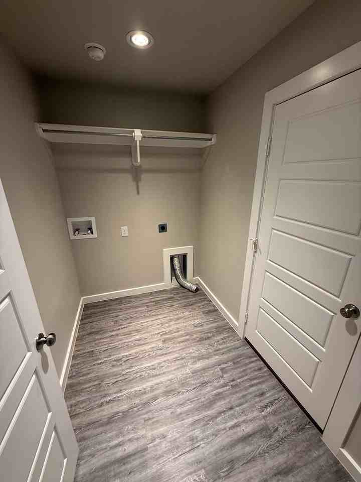 3404 Urbana Pl - Photo 4 of 15