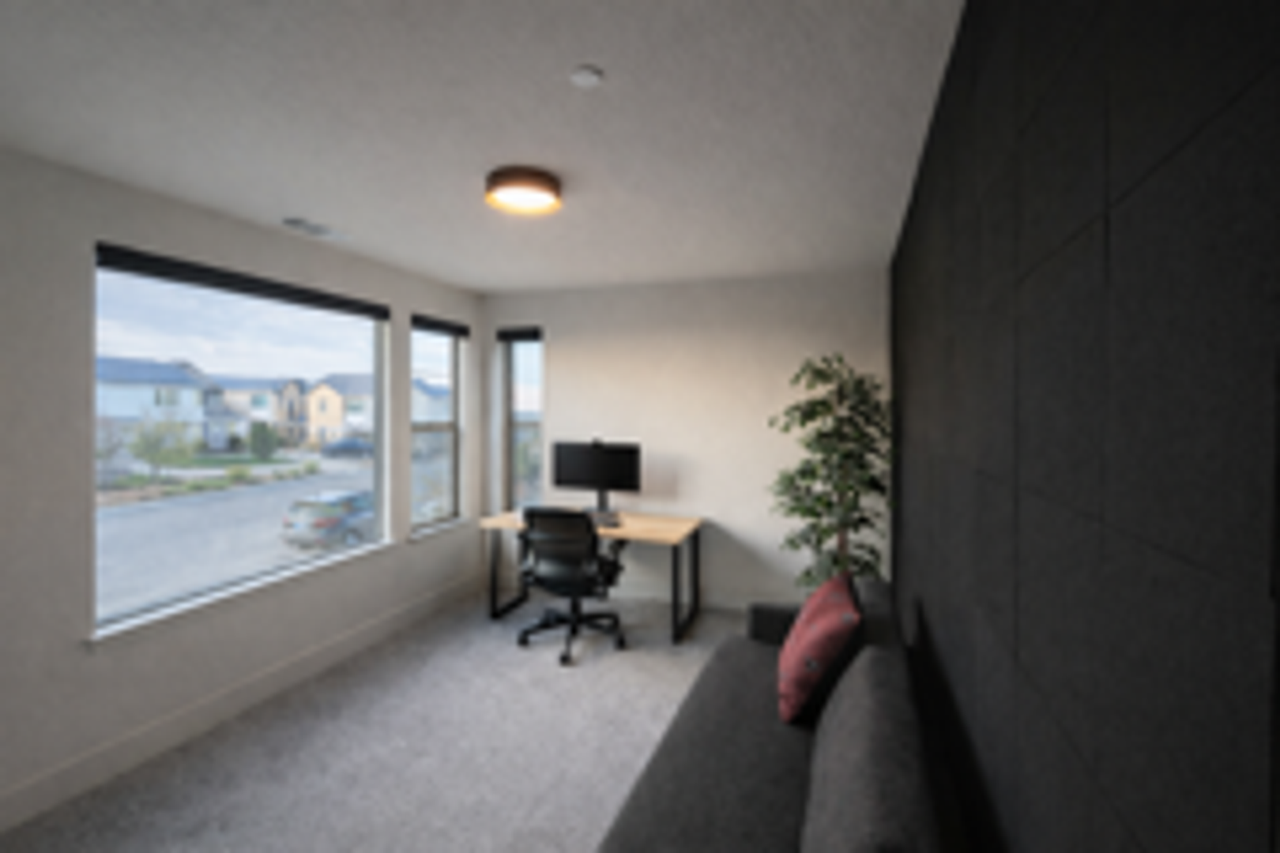 3319 W Good Ave - Photo 5 of 11