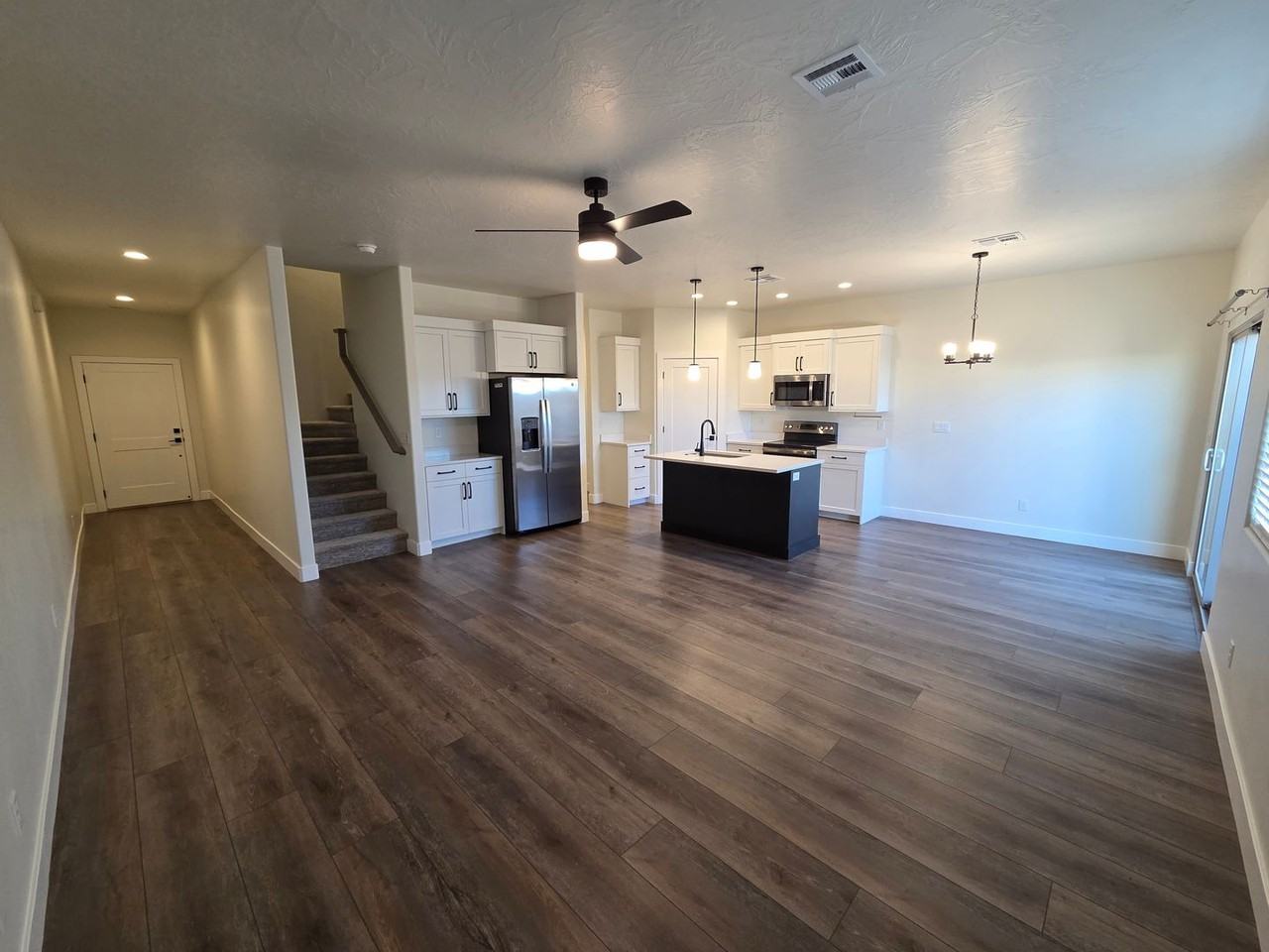 2145 W 380 S - Photo 4 of 35